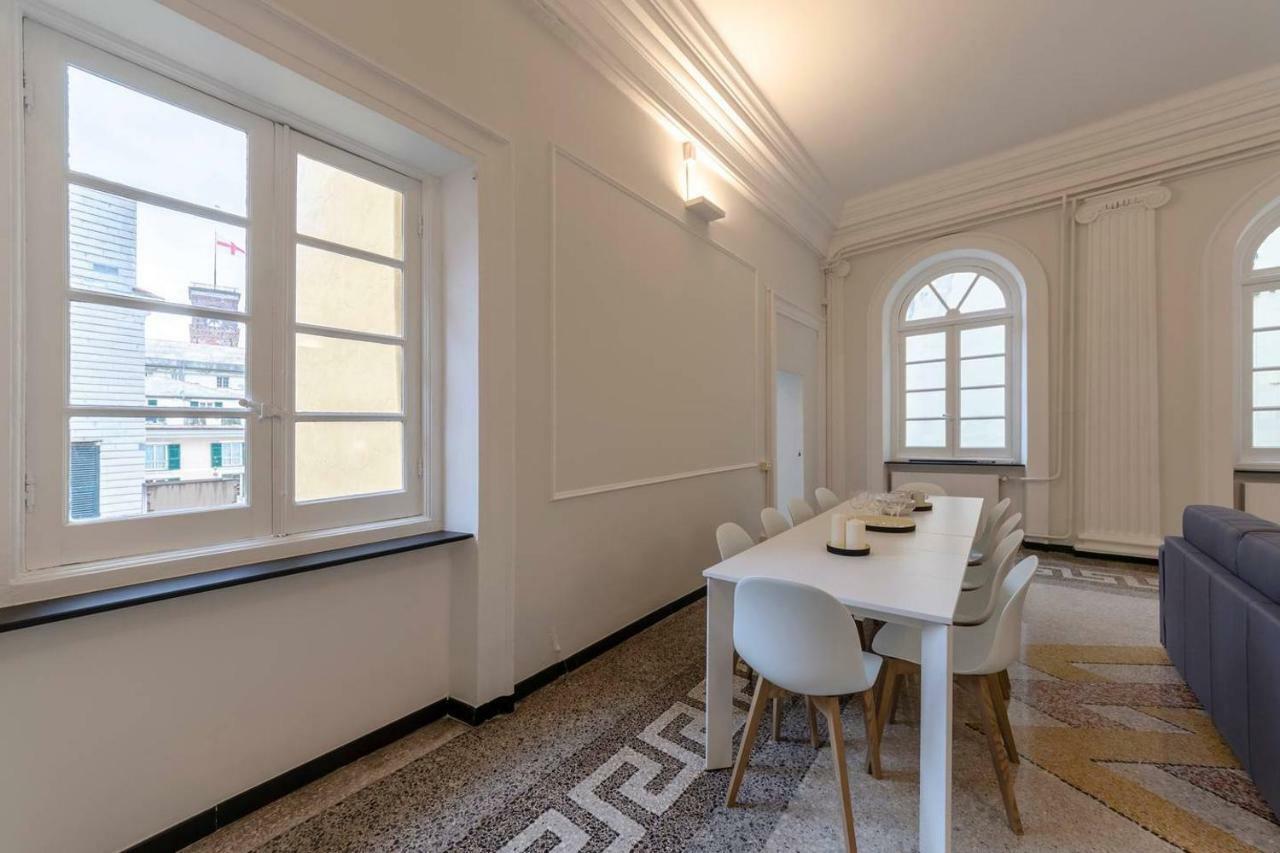 Joivy Elegant Flat For 7, In The Heart Of Genoa Apartment Ngoại thất bức ảnh