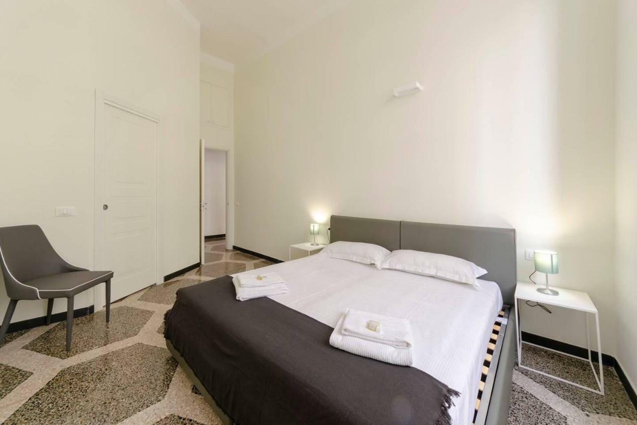 Joivy Elegant Flat For 7, In The Heart Of Genoa Apartment Ngoại thất bức ảnh