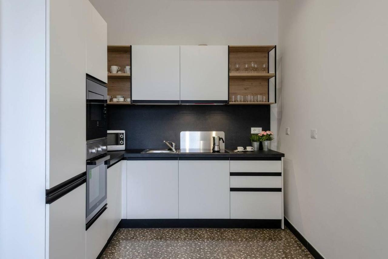 Joivy Elegant Flat For 7, In The Heart Of Genoa Apartment Ngoại thất bức ảnh