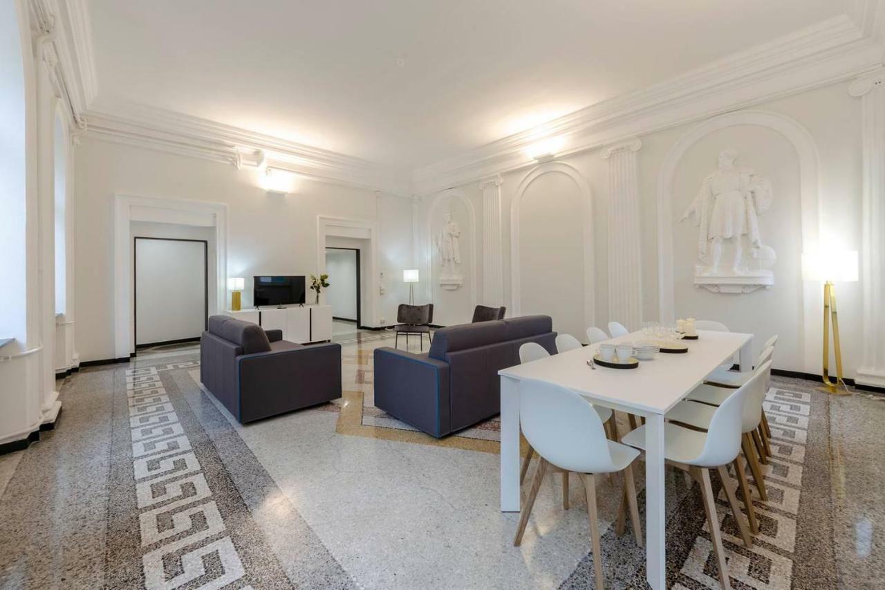 Joivy Elegant Flat For 7, In The Heart Of Genoa Apartment Ngoại thất bức ảnh